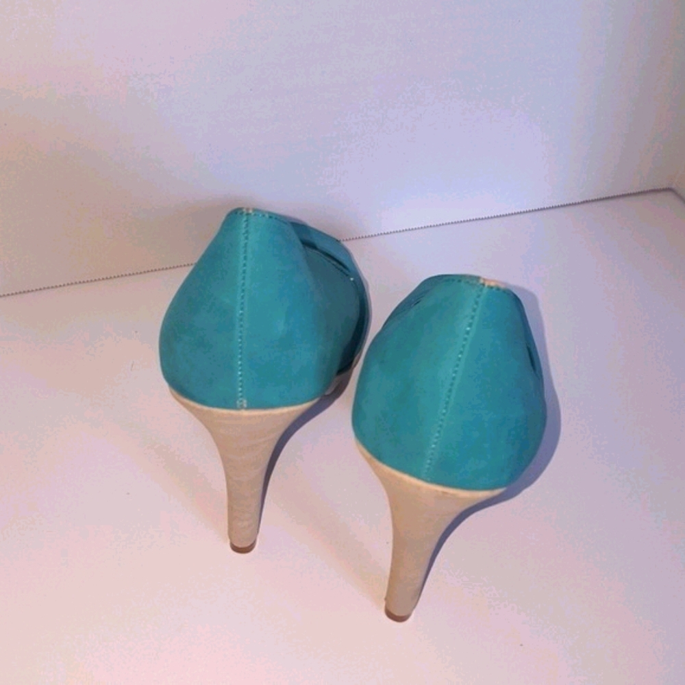 Women's shoes - Picture 3 of 3